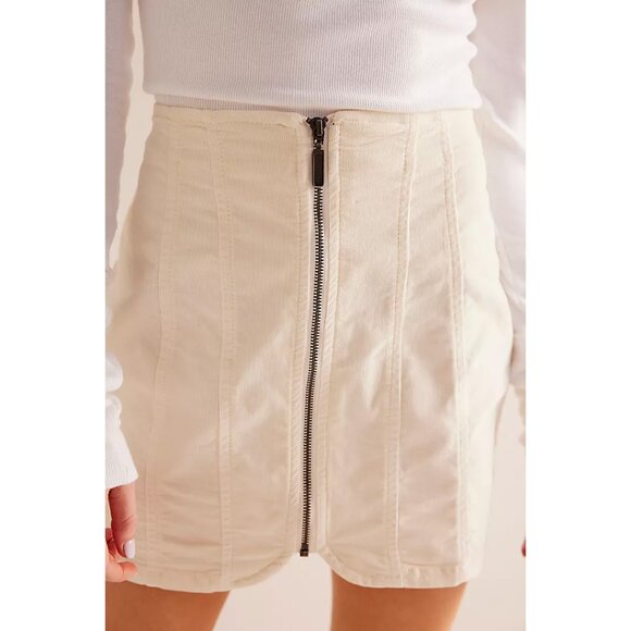 🎉LAST CHANCE🎉 FREE PEOPLE Layla Cord Mini Skirt / Cheesecake - Picture 2 of 11